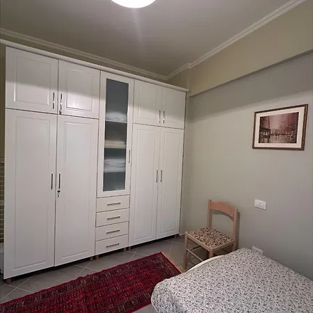 Olive Hill Apartment